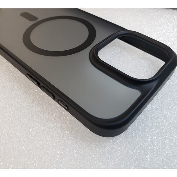 Torras Guardian-Mag Series Case For Apple iPhone 15 PRO MAX Black - Picture 4 of 10